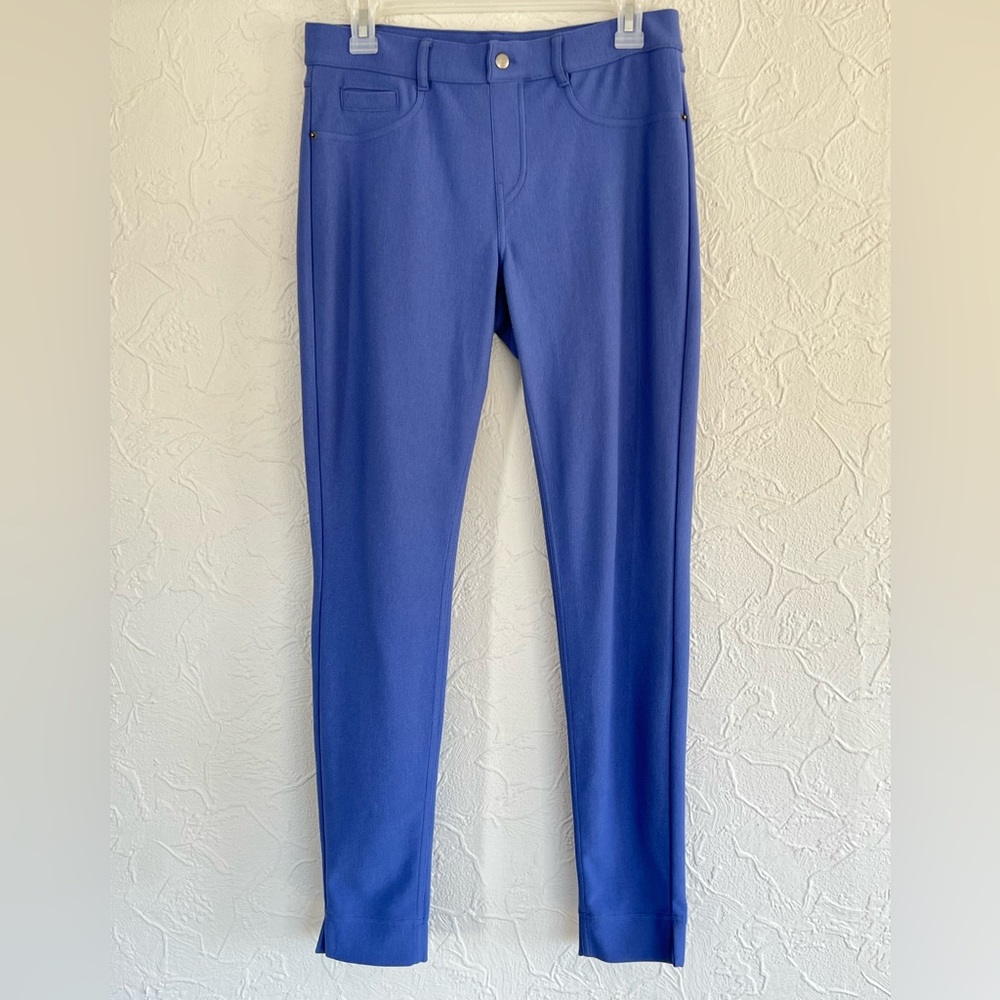HUE Women's Pull On Pants Stretch Yoga Jeggings Size Medium Purple Color